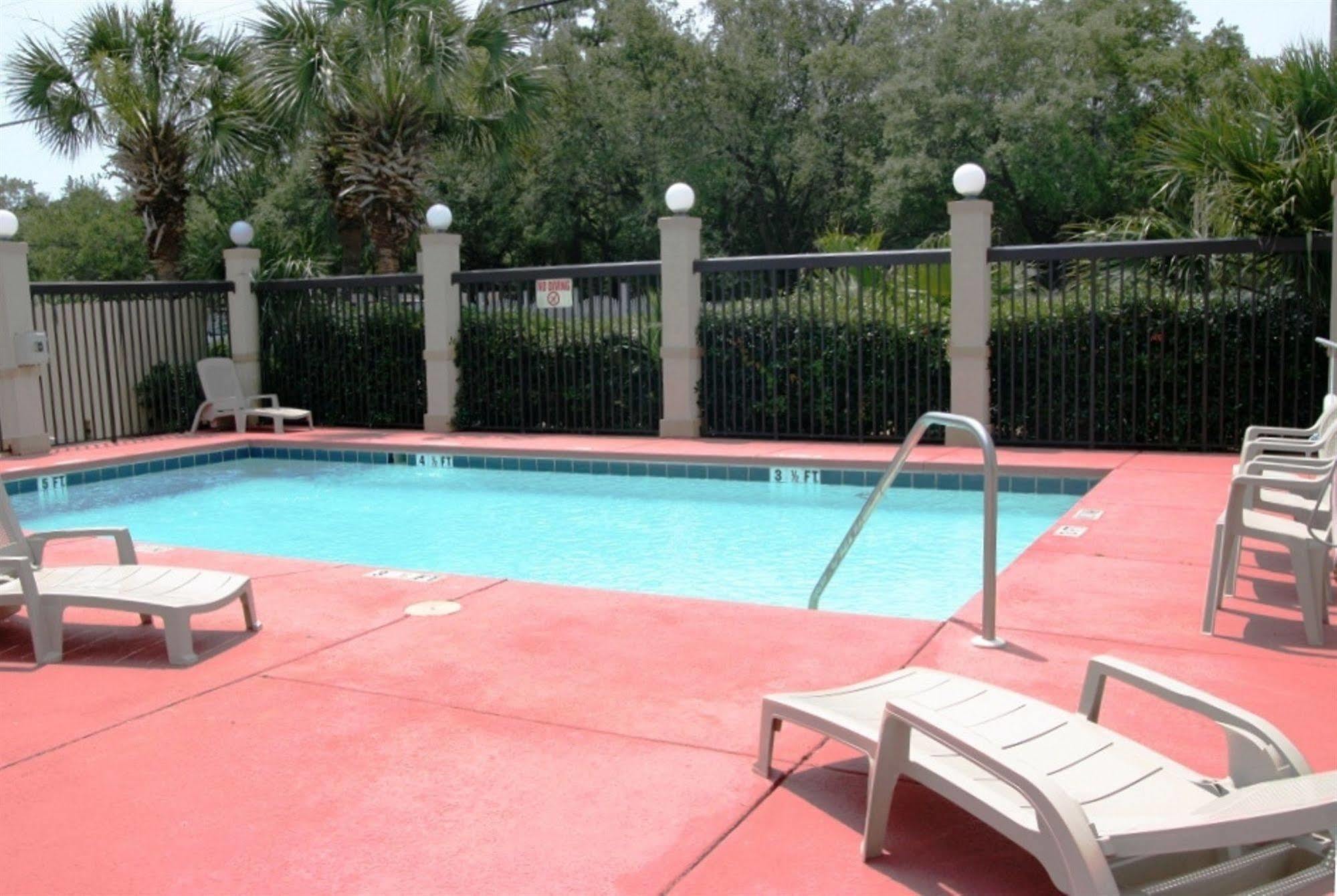 Baymont By Wyndham Fort Walton Beach Mary Esther Exteriér fotografie